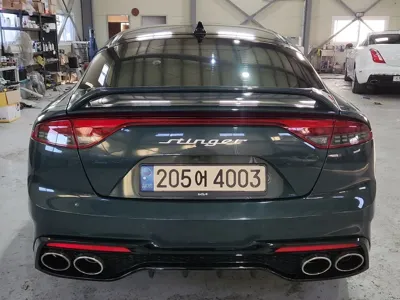Kia Stinger 2023, 50061 км, за 23708.59 USD