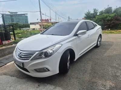 Hyundai Grandeur · 2012 год