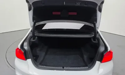 BMW 5-Series 2018, 131582 км, за 12228.99 USD - фото 20
