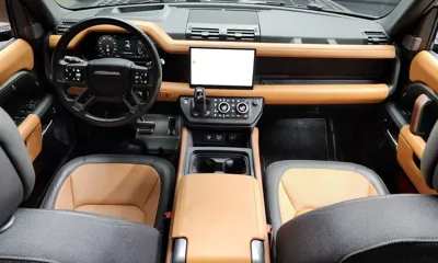 Land Rover Defender 2024, 29156 км, за 68211.86 USD - фото 7