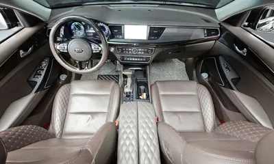 Kia K7 2018, 154830 км, за 9452.68 USD - фото 7