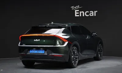 Kia EV6 2023, 36882 км, за 19437.03 USD
