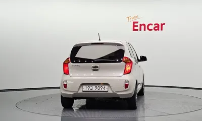 Kia Morning 2012, 141361 км, за 1903.64 USD