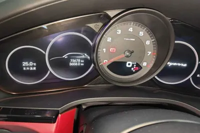 Porsche Cayenne 2019, 73700 км, за 69869 USD - фото 21