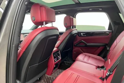 Porsche Cayenne 2019, 73700 км, за 69869 USD - фото 38