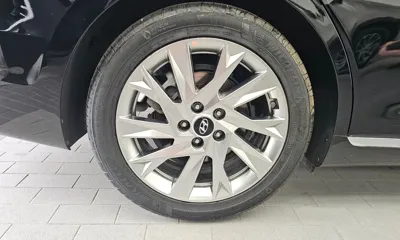 Hyundai Grandeur 2021, 138359 км, за 12555.31 USD