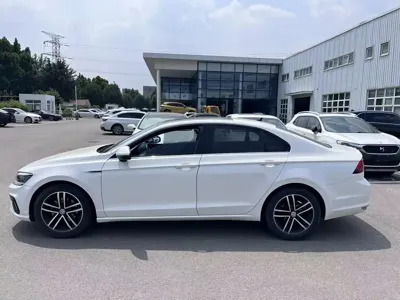 Volkswagen Lamando 2020, 130800 км, за 8401.84 USD - фото 8