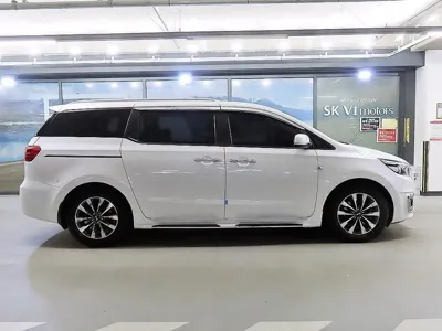 Kia Canival 2015, 232359 км, за 3838.15 USD