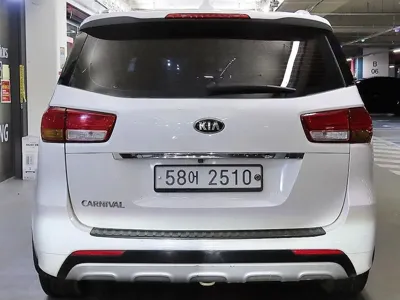 Kia Canival 2015, 232359 км, за 3838.15 USD