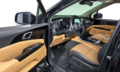 Kia Canival 2023, 68132 км, за 17421.82 USD - фото 10