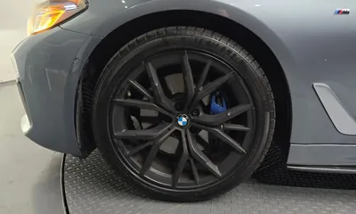 BMW 5-Series 2018, 104997 км, за 17551.84 USD