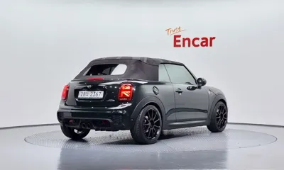 MINI Cooper Convertible 2019, 80431 км, за 14403.7 USD