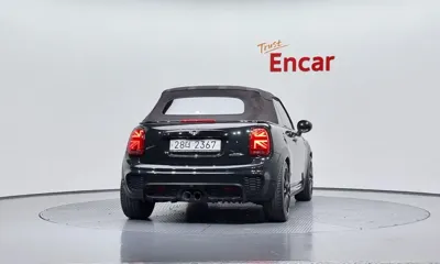 MINI Cooper Convertible 2019, 80431 км, за 14403.7 USD