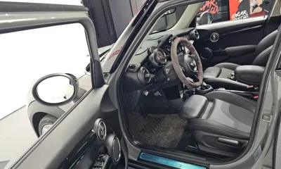 MINI Cooper 2016, 68804 км, за 8125.85 USD - фото 10