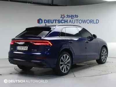 Audi Q8 2021, 49016 км, за 42280.15 USD