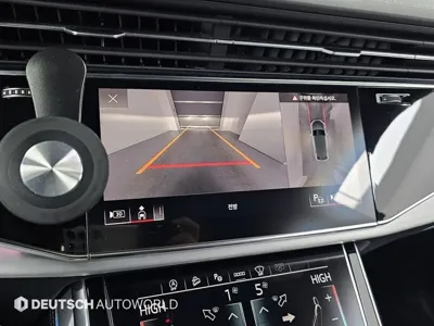 Audi Q8 2021, 49016 км, за 42260.84 USD - фото 15