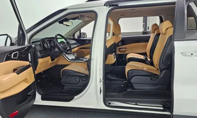 Kia Canival 2023, 30346 км, за 19364.58 USD - фото 11