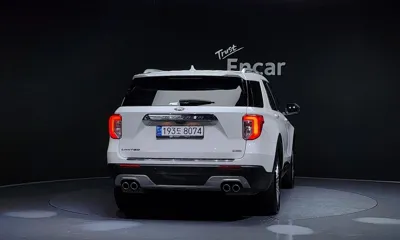 Ford Explorer 2021, 132912 км, за 18260.63 USD