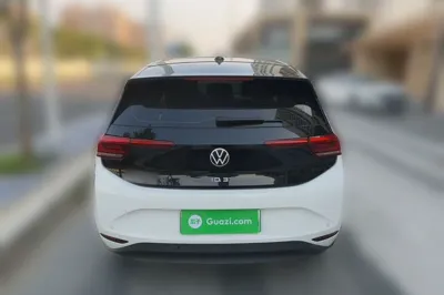 Volkswagen ID.3 2024, 53400 км, за 13863 USD