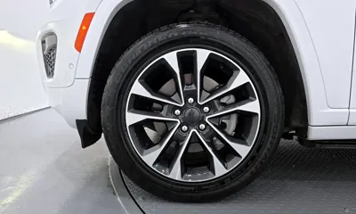Jeep Cherokee 2022, 81189 км, за 24632.15 USD