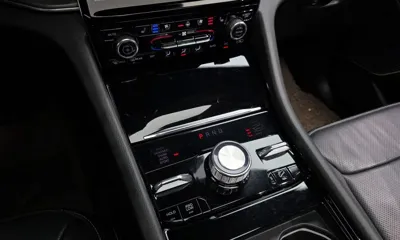 Jeep Cherokee 2022, 81189 км, за 24632.15 USD - фото 9