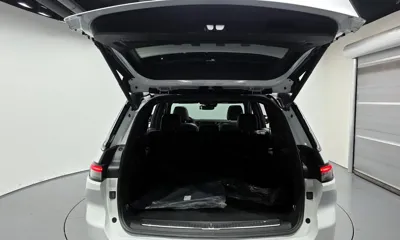 Jeep Cherokee 2022, 81189 км, за 24632.15 USD - фото 20