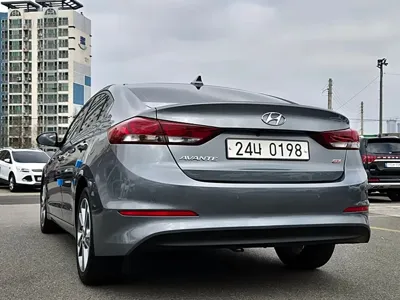 Hyundai Avante 2016, 125637 км, за 6244.71 USD