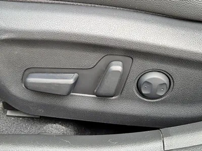 Hyundai Avante 2016, 125637 км, за 6244.71 USD - фото 13