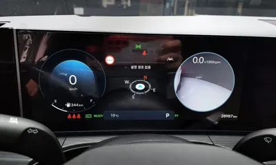 Hyundai Santafe 2024, 28987 км, за 24172.17 USD - фото 8
