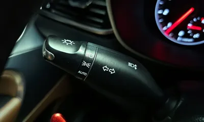 Genesis G70 2018, 129639 км, за 10083.28 USD - фото 34