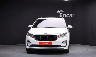 Kia Canival 2019, 103302 км, за 9184.01 USD