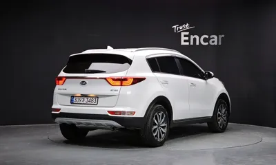 Kia Sportage 2017, 113268 км, за 5618.72 USD
