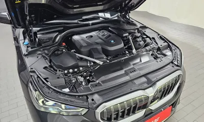 BMW 5-Series 2024, 11098 км, за 40958.5 USD - фото 6