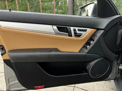 Mercedes-Benz C-Class AMG 2013, 76000 км, за 24789.94 USD - фото 20