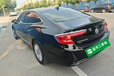 Buick LaCrosse 2018, 100000 км, за 9756 USD
