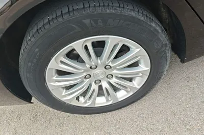 Buick LaCrosse 2018, 100000 км, за 9756 USD - фото 11