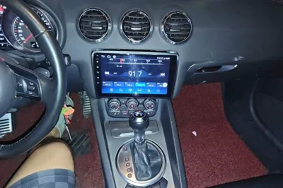Audi TT 2011, 92700 км, за 7673 USD