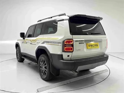 Toyota Prado 2025, 11700 км, за 61770.29 USD - фото 18