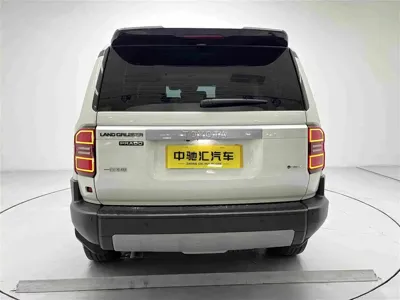 Toyota Prado 2025, 11700 км, за 61770.29 USD - фото 19