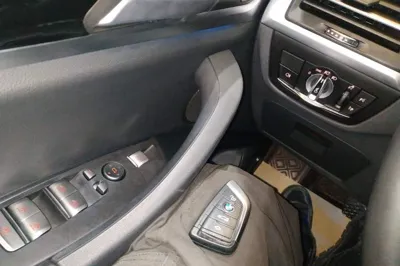 BMW iX3 2022, 74200 км, за 21898 USD - фото 28