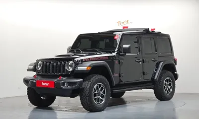 Jeep Wrangler · 2025 год