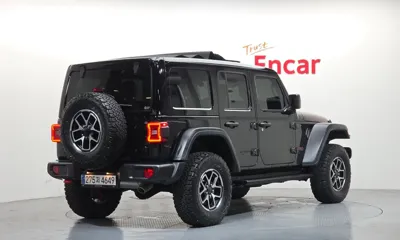 Jeep Wrangler 2025, 5182 км, за 52448.47 USD