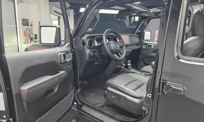 Jeep Wrangler 2025, 5182 км, за 52448.47 USD - фото 10