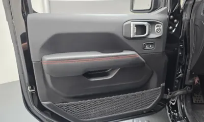 Jeep Wrangler 2025, 5182 км, за 52448.47 USD - фото 24