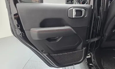 Jeep Wrangler 2025, 5182 км, за 52448.47 USD - фото 25