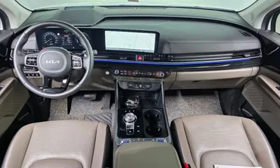 Kia Canival 2024, 44709 км, за 27898.12 USD - фото 7