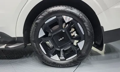 Kia Canival 2024, 44709 км, за 27898.12 USD - фото 21