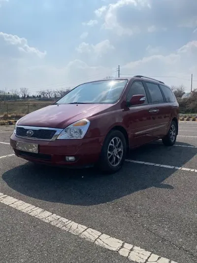Kia Canival · 2013 год