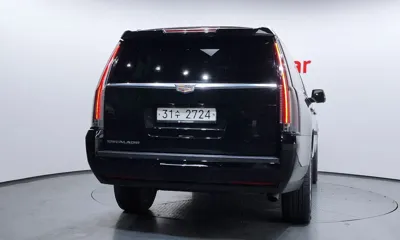 Cadillac Escalade 2018, 71188 км, за 25569.87 USD