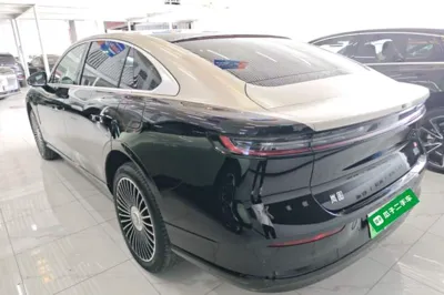 Voyah Lantu Chiguang L 2026, 19200 км, за 35913 USD